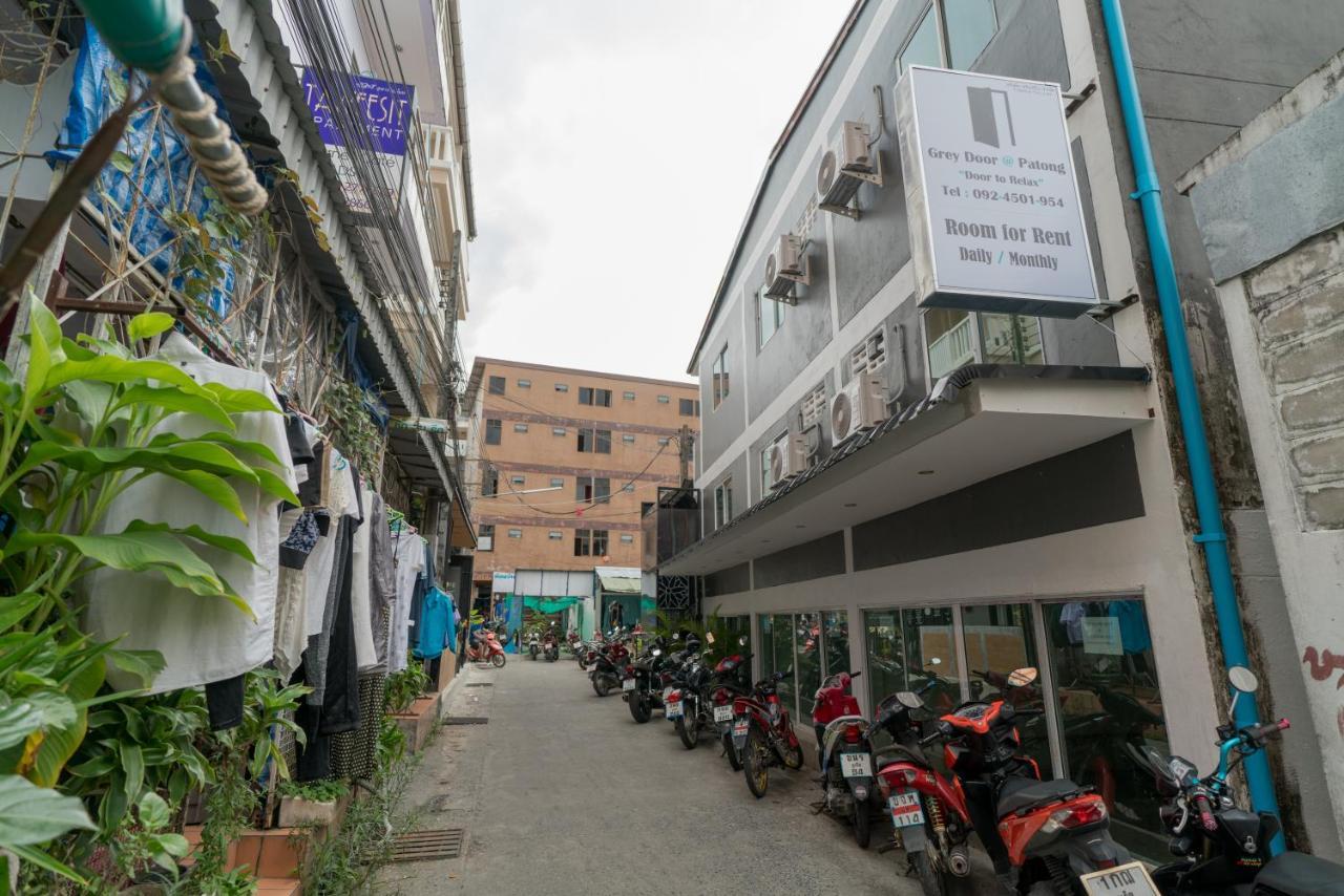 Hotel Grey Door Patong Esterno foto
